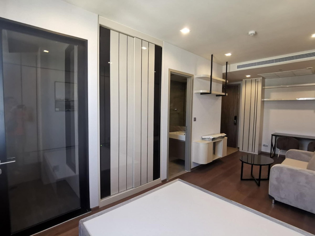 รูป 🏙️✨ FOR RENT: IDEO Q Victory  📩 Interested in this room? Screenshot or copy the link and send us via Line for more details & room viewing.   - รูปที่ 2/5