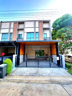 Townhouses for sale Rajapruk University : For Sale Townhouse/Townhome  , Verve Rama 5 , corner unit , Bang Si Mueang , Mueang Nonthaburi , Nonthaburi , CX-151536 ✅ Live chat with us ADD LINE @connexproperty ✅