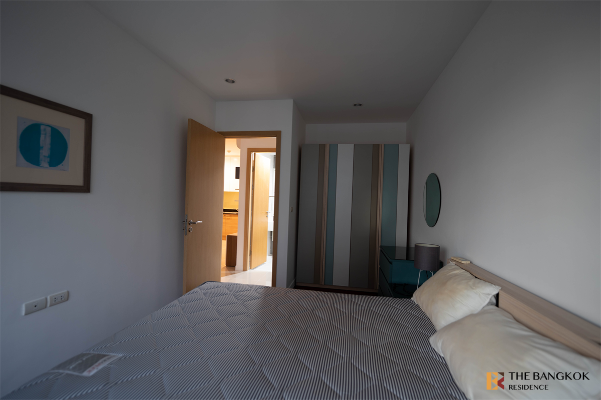 picture Surrounded by Facilities Circle Condominium - 3/10