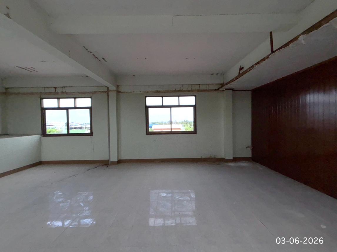 picture SHOP HOUSE 84.7 Sq.w. Muang Samut Songkhram Samut Songkram for 10.4M - 40/45