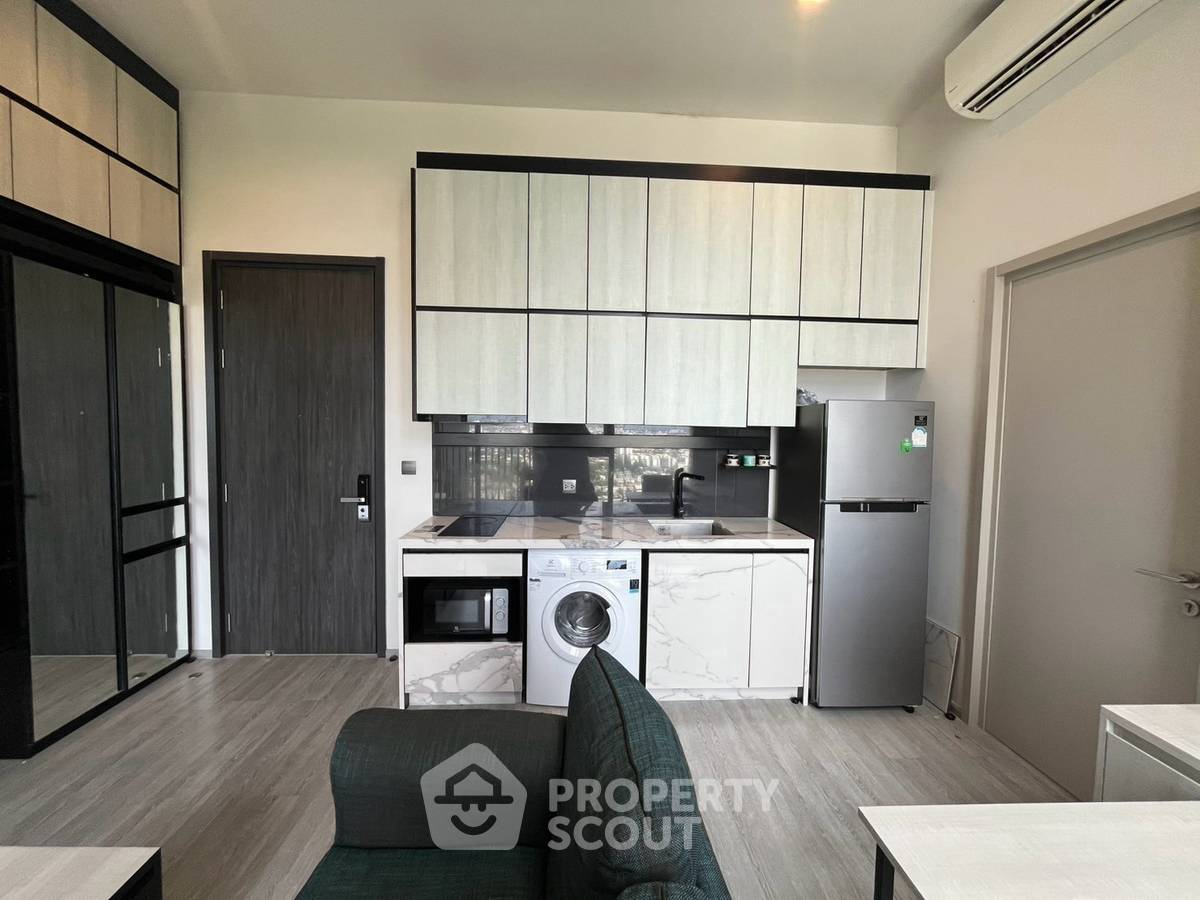 picture 22nd-Floor 1-BR At The Line Sukhumvit 101, 100m To BTS Punnawithi (ID 3187105) - 3/8