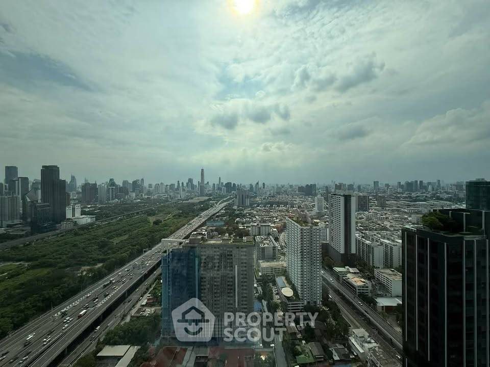 รูป คอนโด 2 ห้องนอน ชั้น 44 Life Asoke ใกล้ ARL Makkasan (ID 3185016) - รูปที่ 12/12
