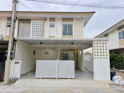 For Sale Townhouse/Townhome  , I Leaf Town Lumlukka Klong 3 , Lat Sawai , Lam Luk Ka , Pathum Thani , CX-168056 ✅ Live chat with us ADD LINE @connexproperty ✅
