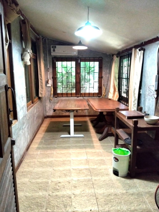 รูป บ้านพักสไตล์ไทยสมัยใหม่พร้อมร้านอาหารในสวนสวยร่มรื่น ในอำเภอน้ำแพร่ ตำบลหางดง จังหวัดเชียงใหม่ - รูปที่ 10/16