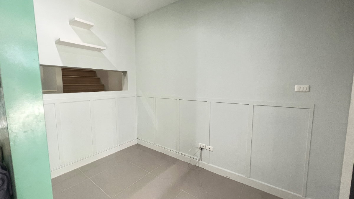 picture townhome rental @ramintra-minburi - 12/23