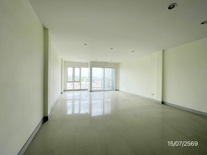 picture SHOP HOUSE 20.3 Sq.w. Si Racha Chonburi for 3.2M - 10/37