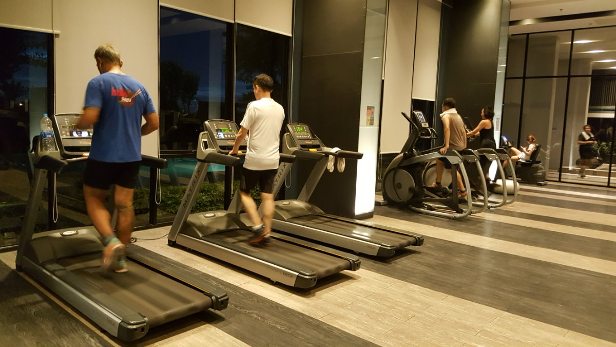 รูป For Sale The Base Ramkhamhaeng Condo Studio room 28st. Floor 0869888099 Line ID: dhiradhn - รูปที่ 12/15