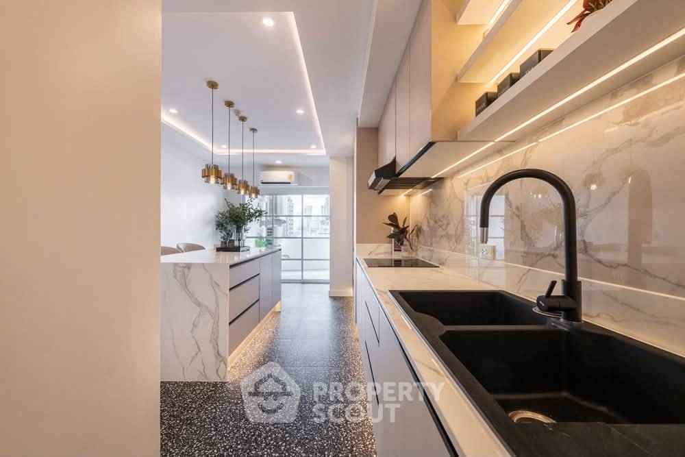 รูป เดินถึง BTS ทองหล่อ 200 ม. คอนโด 4 ห้องนอน Fifty Fifth Tower Thonglor (ID 3185646) - รูปที่ 7/32