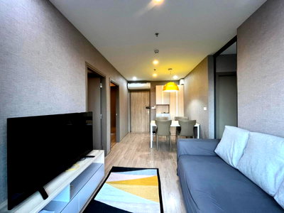 คอนโดให้เช่า : 🏙️✨ FOR RENT: IDEO O2  📩 Interested in this room? Screenshot or copy the link and send us via Line for more details & room viewing.  