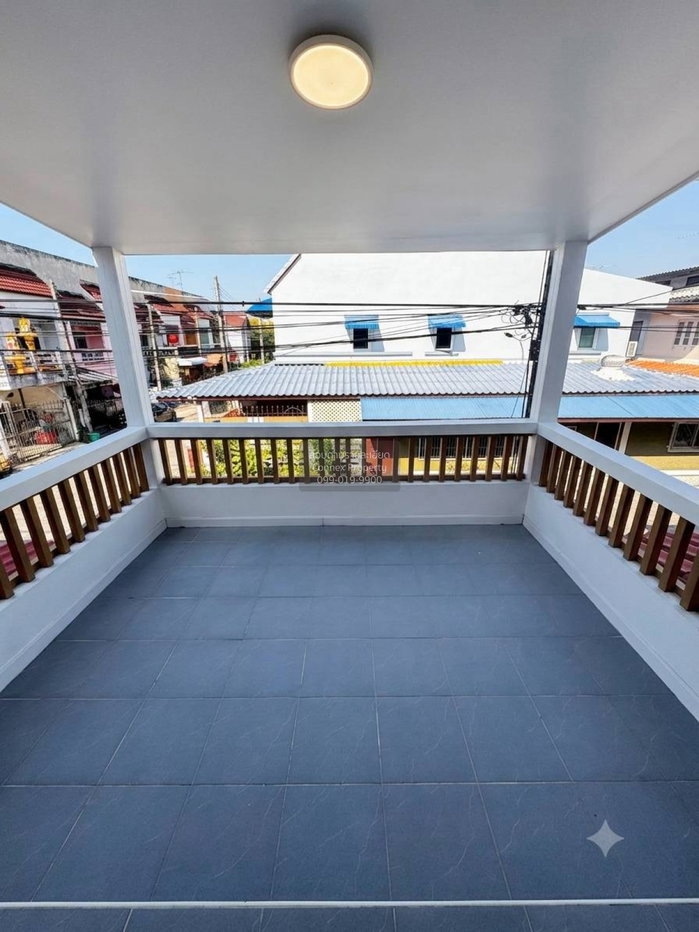 รูป ขายทาวน์เฮ้าส์/ทาวน์โฮม ชมฟ้า-วรางกูล คลอง 2 รีโนเวทใหม่ ประชาธิปัตย์ ธัญบุรี ปทุมธานี CX-167777 ✅ ทักไลน์ @connexproperty ตอบทันที ทีมงานมืออาชีพ ✅ - รูปที่ 10/10