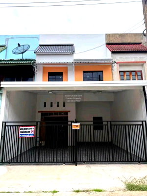 Townhouses for sale Pathumthani : For Sale Townhouse/Townhome  , Chomfah warangkul Klong 2 , Pracha Thipat , Thanyaburi , Pathum Thani , CX-168182 ✅ Live chat with us ADD LINE @connexproperty ✅