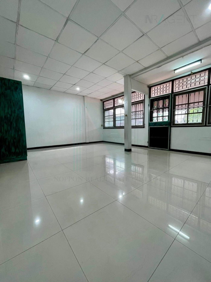 รูป 📌 ขายทาวน์เฮาส์ โครงการ หมู่บ้านประชากรไทย 2 ชั้น 3 ห้องนอน 2 ห้องน้ำ - รูปที่ 6/8