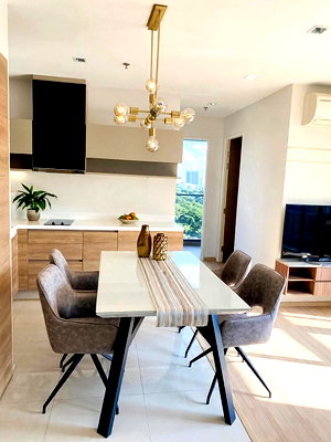 คอนโดให้เช่า : **Rhythm Phahol-Ari** ชั้น 22 ขนาด 66 ตร.ม.เป็นห้อง 2 Bedroom / 2 Bathroom ที่เจ้าของเพิ่ง Renovate ใหม่ และยังไม่เคยปล่อยเช่ามาก่อน