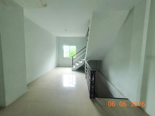 picture SHOP HOUSE 21.3 Sq.w. Saraphi Chiang Mai for 3M - 9/41