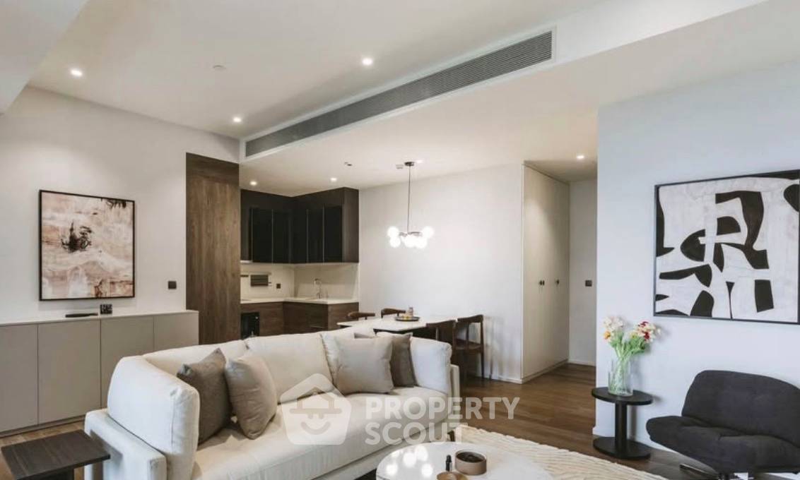 picture 2-BR Condo At Muniq Langsuan Near BTS Ratchadamri (ID 3186976) - 1/9