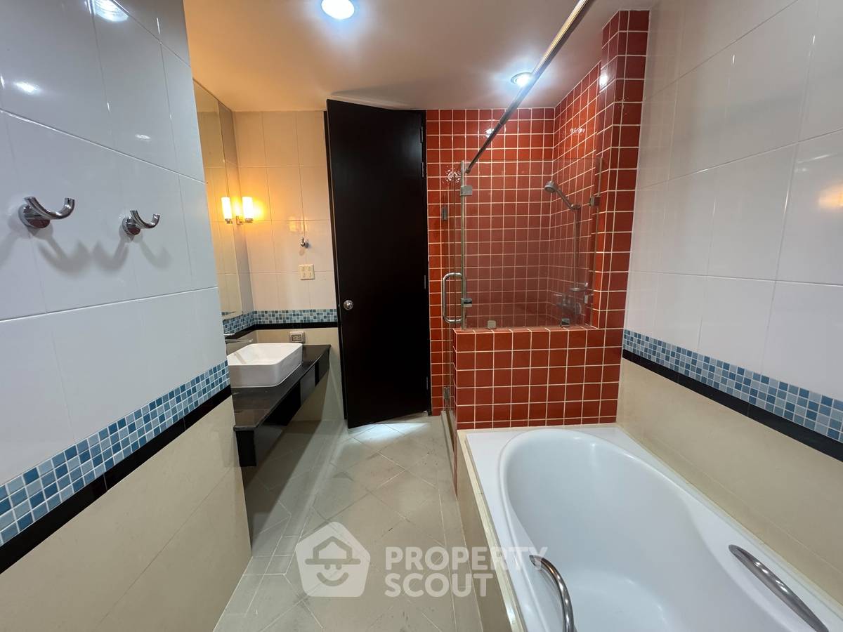 picture 200m To BTS Asoke: 2-BR Citi Smart Sukhumvit 18 (ID 629413) - 16/21