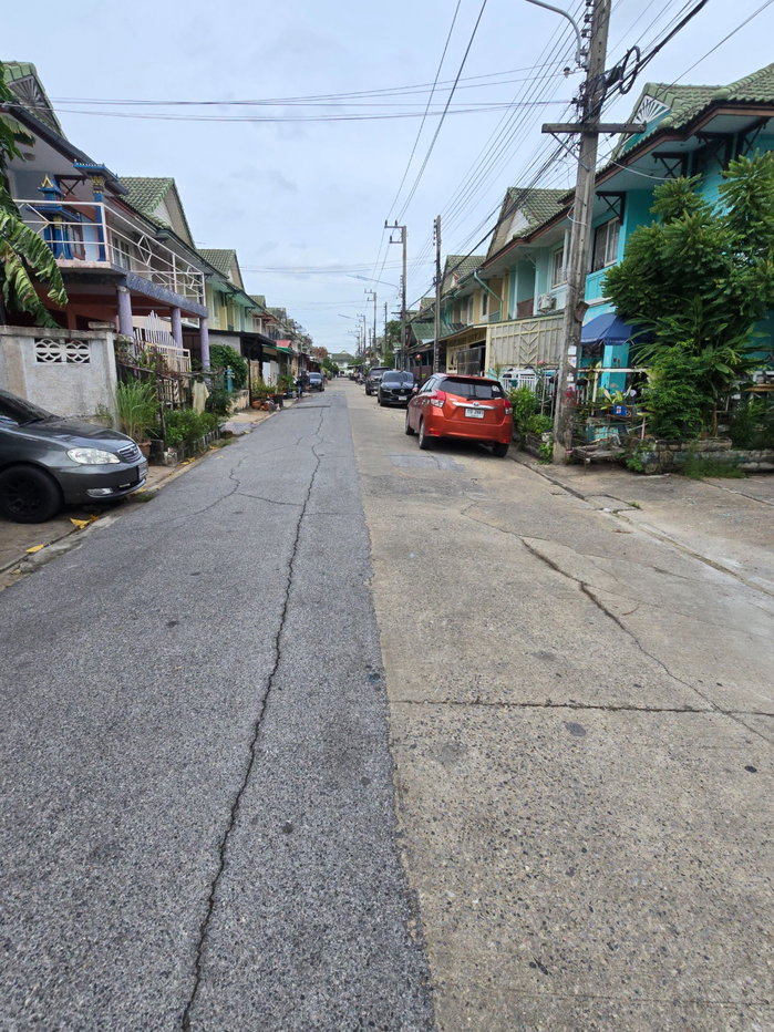 รูป หมู่บ้านพฤกษา12 หลังมุม ถนนรังสิต-นครนายก รังสิต-คลองสาม คลองหลวง ปทุมธานี ซ.6/4 ทิศเหนือ ทาวน์เฮ้าส์ รีโนเวทใหม่ ทำเลดี - รูปที่ 4/29