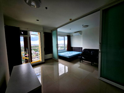 Condos for rent : High Floor, Nice View, Walk to MRT!