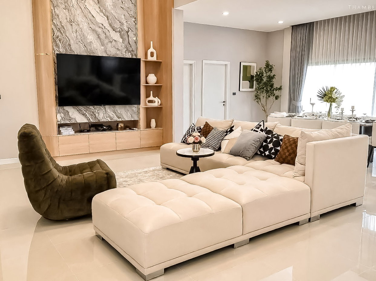 รูป High End Pool Villa for Sale Huay Yai East Pattaya 5 Bed - รูปที่ 2/10