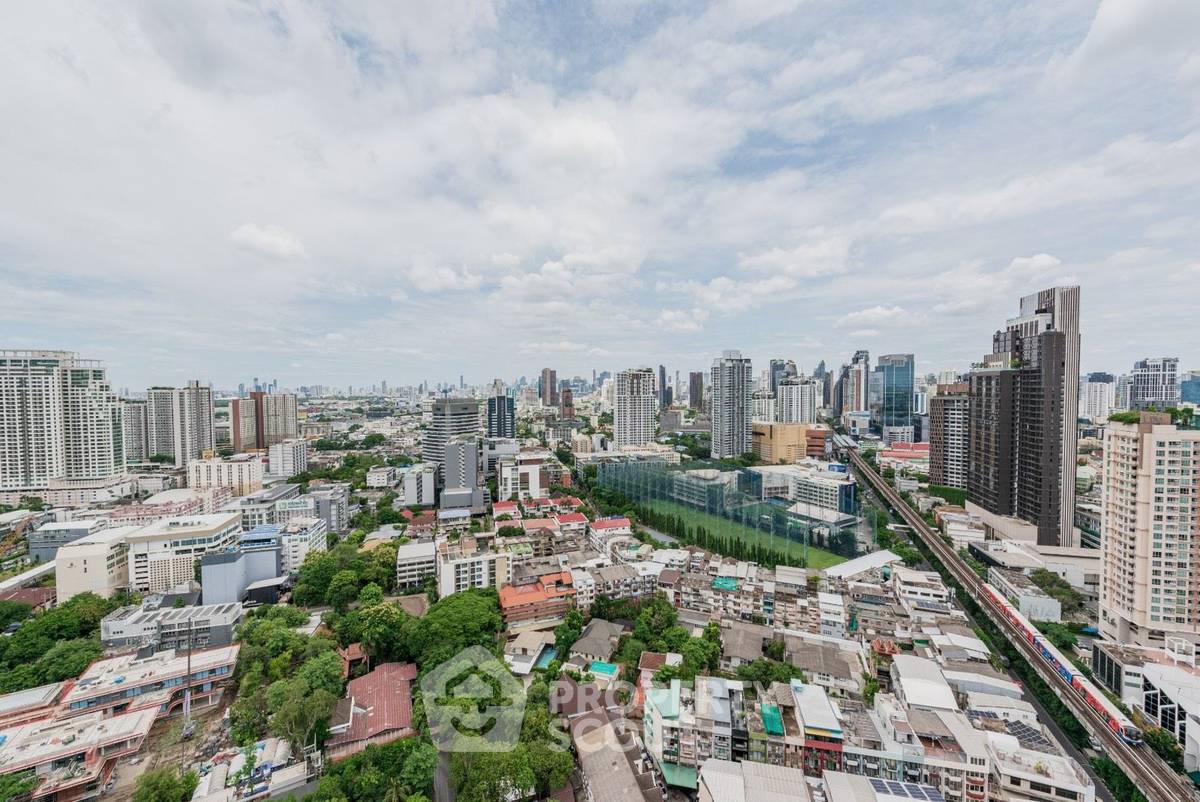 picture 30th-Floor 2-BR 70m To BTS Phra Khanong, Rhythm Sukhumvit 44/1 (ID 3185095) - 5/15
