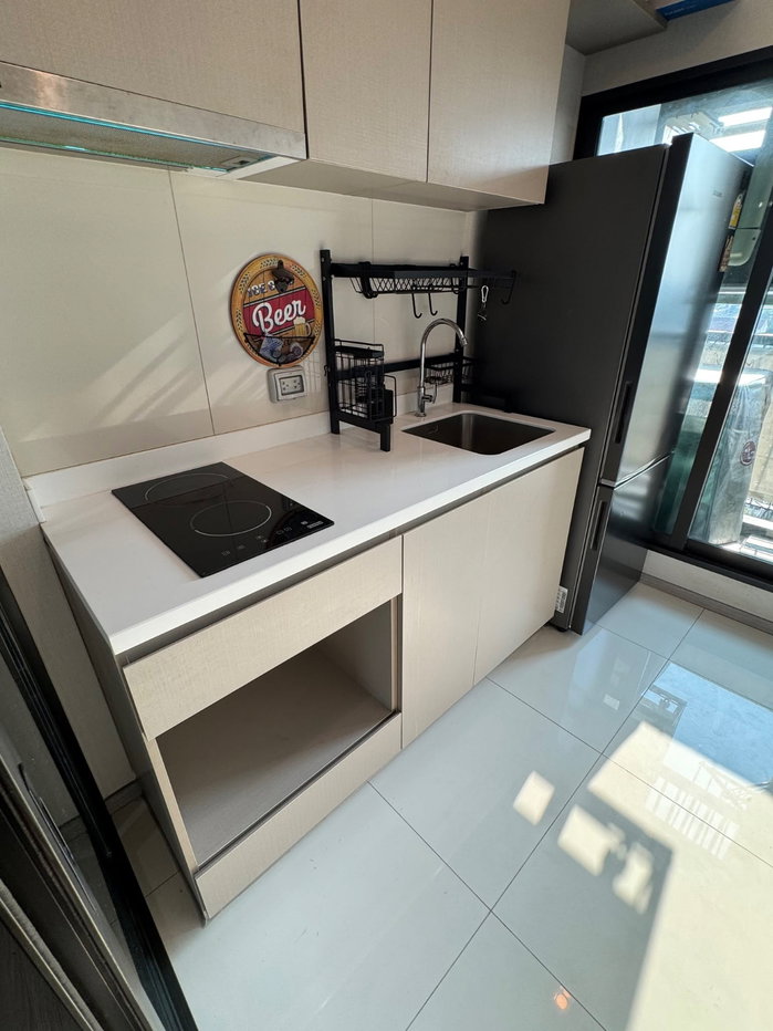 รูป [VR0676] 🔥 ขาย 3.79 ล้าน / เช่า 18,000/เดือน | Life Sukhumvit 62 ชั้น 9 ขนาด 30 ตร.ม. 1 นอน Built-in สวย เพียง 200m ถึง BTS บางจาก! 🔥 - รูปที่ 7/15