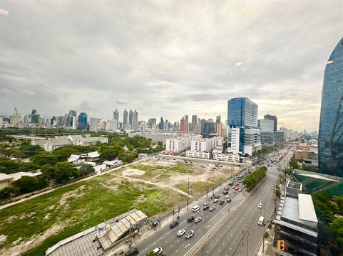 COCO Parc - Rama4 near MRT Khlong Toei Station Move-in Ready, Just Bring Your Bags