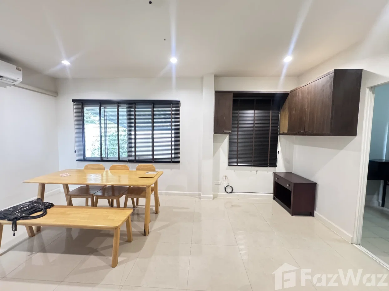 รูป บ้านเดี่ยวให้เช่า 4 ห้องนอน ในโครงการ ปริญญดา วงแหวน - สาทร 6670419 - รูปที่ 21/28
