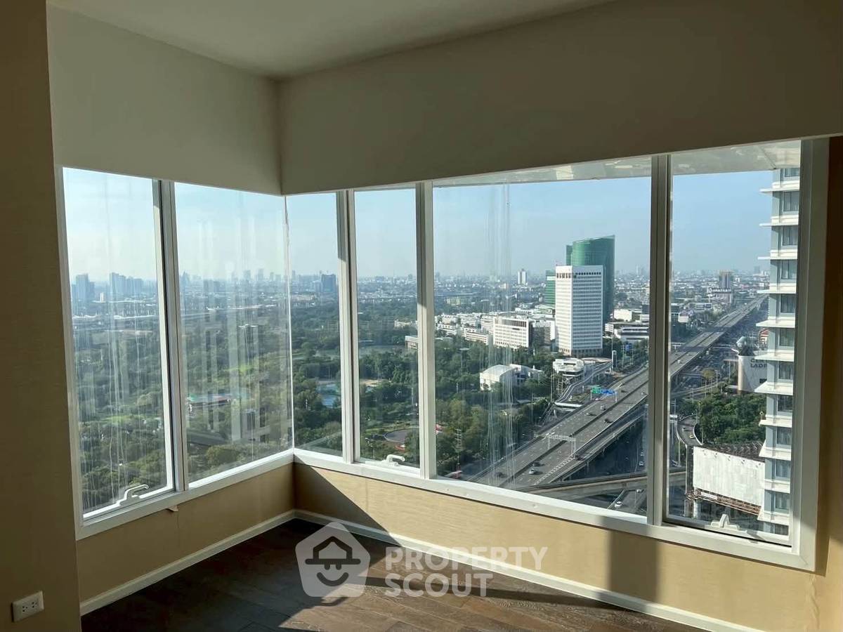 รูป ใกล้ MRT พหลโยธินเพียง 100 ม. 2 ห้องนอน The Saint Residences (ID 3185643) - รูปที่ 12/13