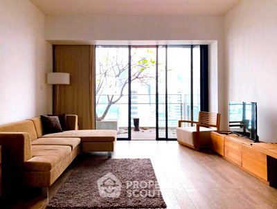 Condos for rent : 2-BR Condo At The Met Sathorn Near BTS Chong Nonsi (ID 426244)