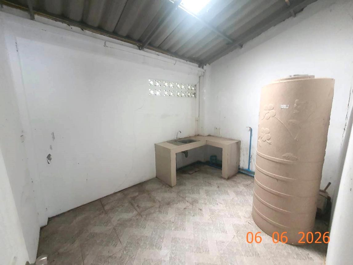picture SHOP HOUSE 21.3 Sq.w. Saraphi Chiang Mai for 3M - 25/41