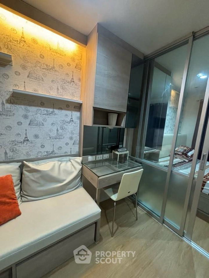 รูป ใกล้ ARL Hua Mak 300 ม. | 1 ห้องนอน Lumpini Place Srinakarin-Huamak (ID 3188162) - รูปที่ 3/13
