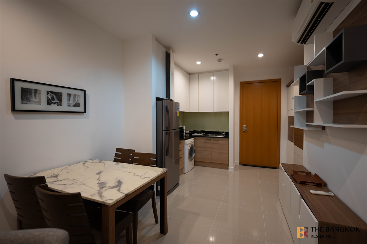 picture Surrounded by Facilities Circle Condominium - 9/10
