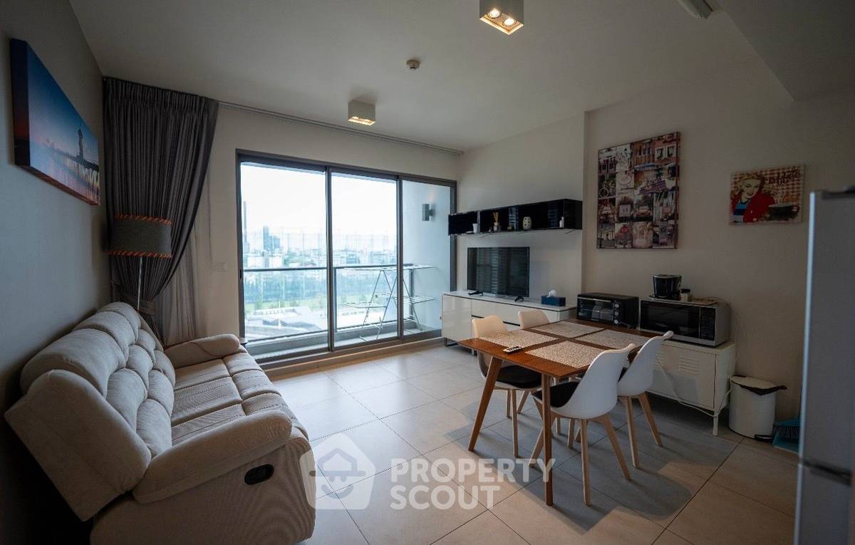 picture 200m From BTS Ekkamai: 1-BR At The Lofts Ekkamai (ID 3185735) - 1/9
