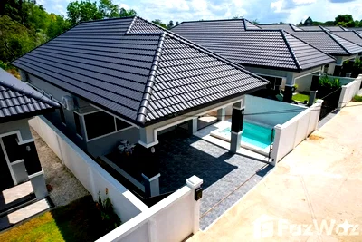 Houses for sale Bang Lamung Chonburi : 3 Bedroom Villa for sale in Huai Yai, Chon Buri  6671505