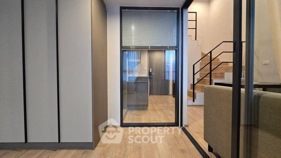 picture 30th-Floor 2-BR Condo At NUE Epic Asoke Rama9 Near MRT Phra Ram 9 (ID 3185106) - 4/13