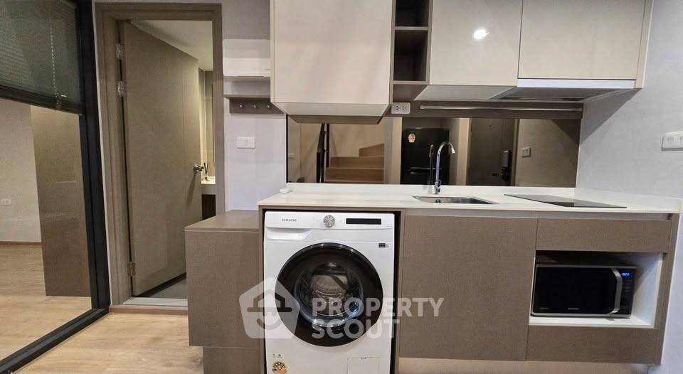 picture 30th-Floor 2-BR At NUE Epic Asoke Rama9 Near MRT Phra Ram 9 (ID 3188868) - 10/13