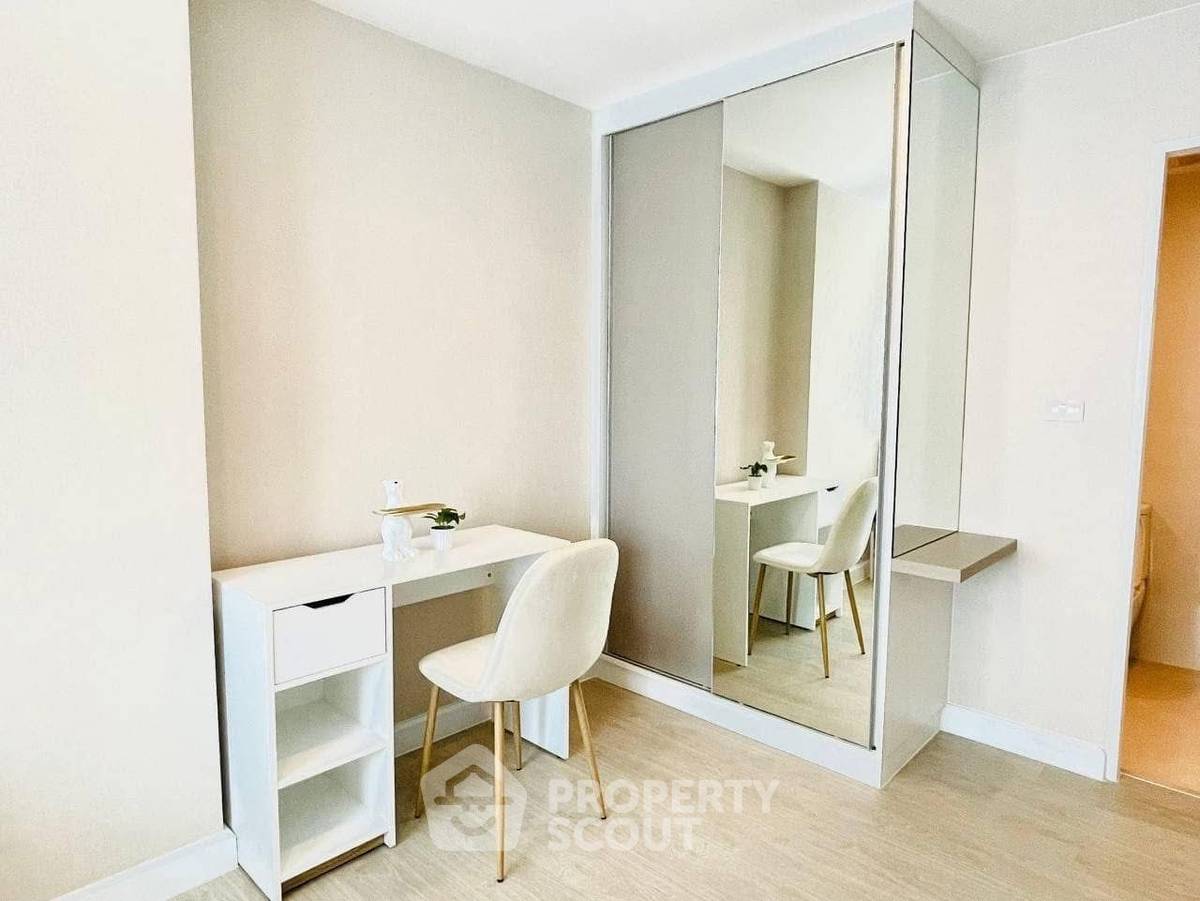 picture 1-BR Condo At Metro Luxe Ratchada Near MRT Huai Khwang (ID 2005289) - 9/14