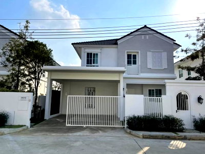 เช่าบ้านเดี่ยว บ.เอ็มเค เรสโตรองต์ กรุ๊ป : ME2500465 ให้เช่าบ้านเดี่ยว 2 ชั้น ชัยพฤกษ์ บางนา กม 15 บ้านสวยพร้อมอยู่