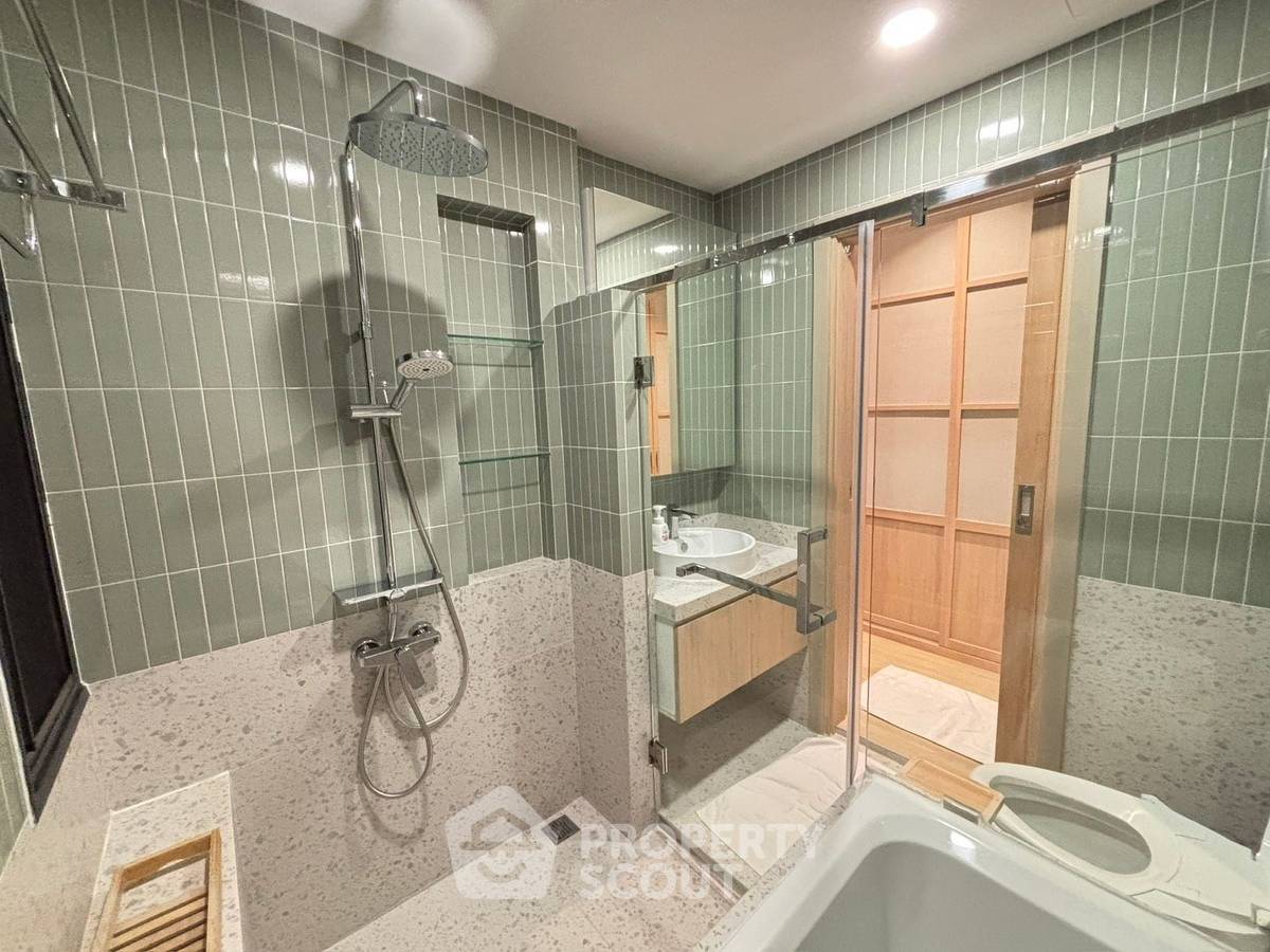 picture 5-BR 290 Sqm House At Pimnara Srinakarin - Bangna (ID 2217405) - 4/27