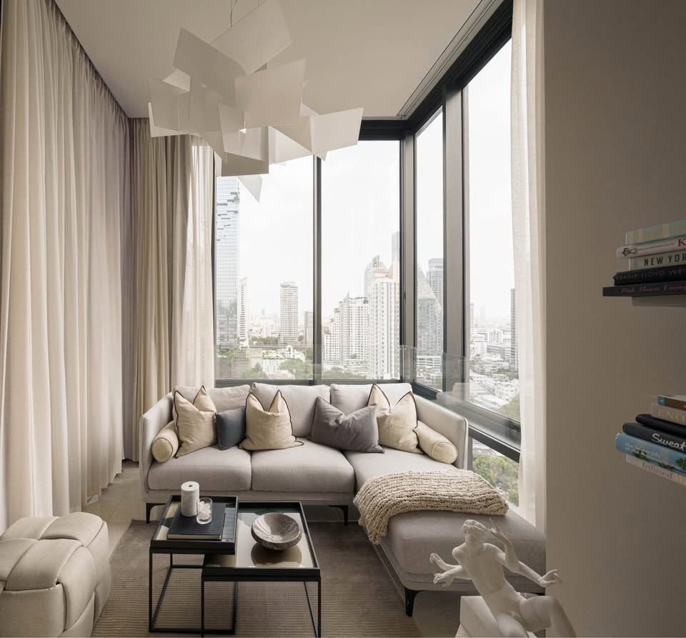 picture condo Ashton Silom fully furnished and best price ready to move in - 2/12