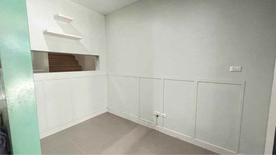 รูป R3130 ให้เช่าทาวน์โฮม 3 ชั้น บ้านนลินอเวนิว 5 รามอินทรา-มีนบุรี (ว่างค่ะ) - รูปที่ 7/18