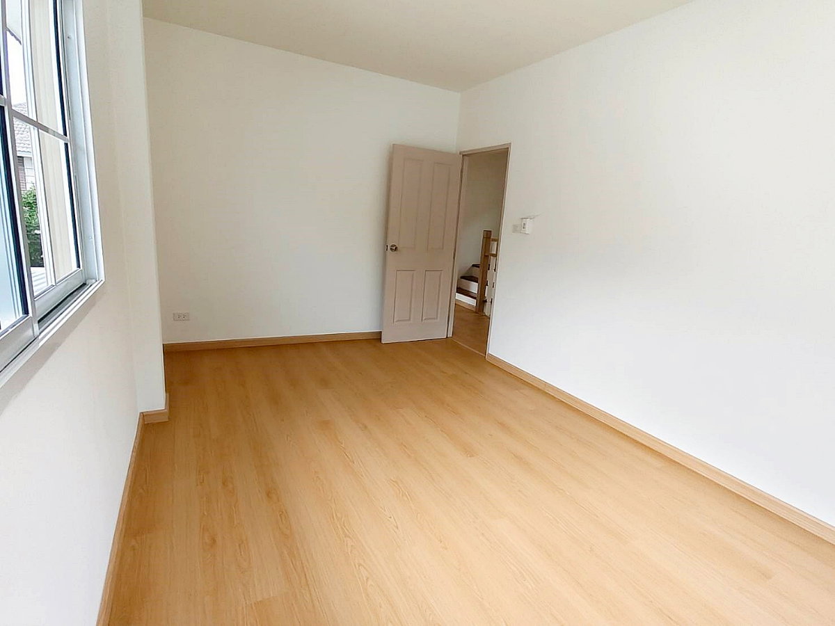 รูป บ้านสวย 3 ห้องนอน หมู่บ้านวิลล่า คุณาลัย ติดถนนวัดลาดปลาดุก บางบัวทอง ใกล้เซ็นทรัล เวสเกต - รูปที่ 30/32