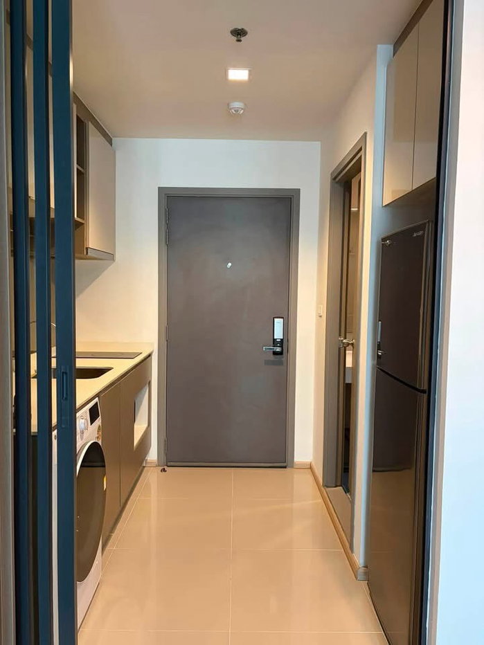 picture IDEO Sathorn - Wongwian Yai - 4/10