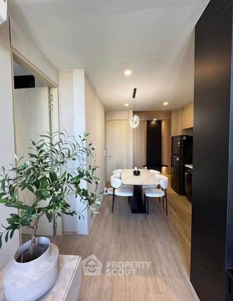รูป คอนโด 3 ห้องนอน ให้เช่า โนเบิล สเตท 39 ใกล้ BTS พร้อมพงษ์ 400 ม. (ID 3066874) - รูปที่ 3/8