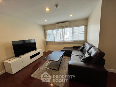 Spacious 2-BR 144 Sqm | Silom Condominium 100m To BTS Sala Daeng (ID 513138)