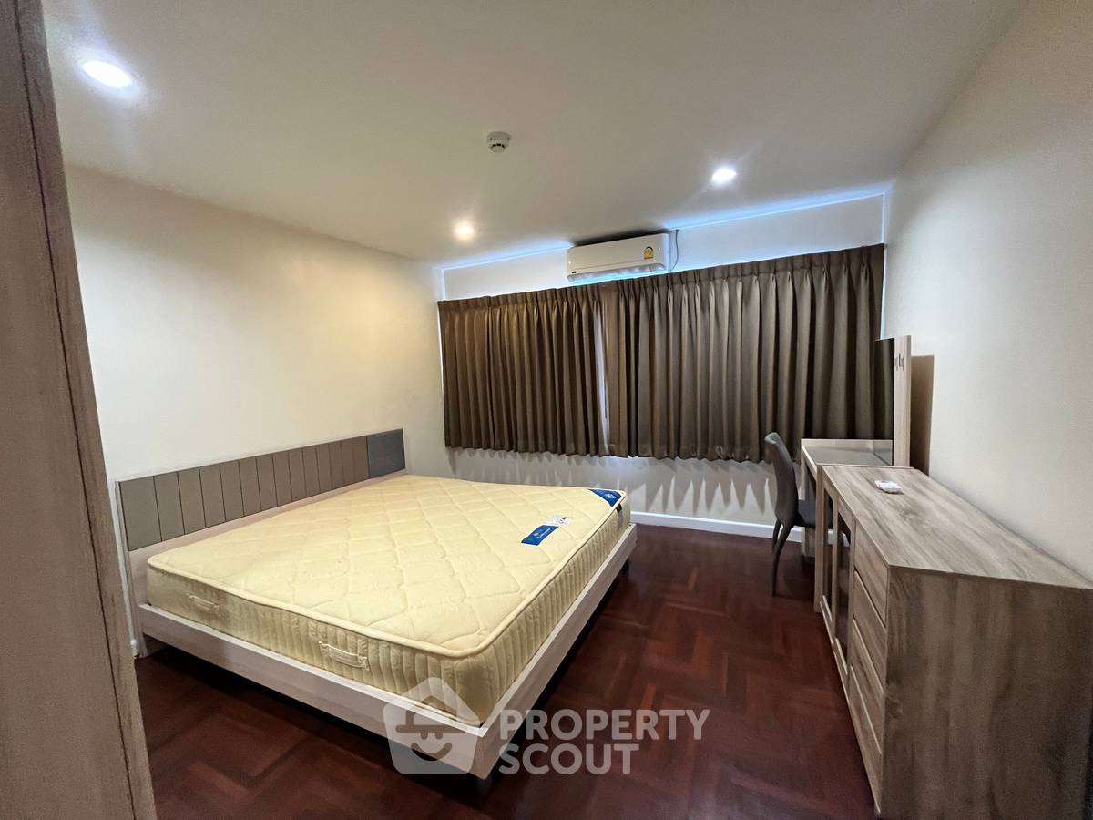 picture Spacious 2-BR 144 Sqm | Silom Condominium 100m To BTS Sala Daeng (ID 513138) - 7/15