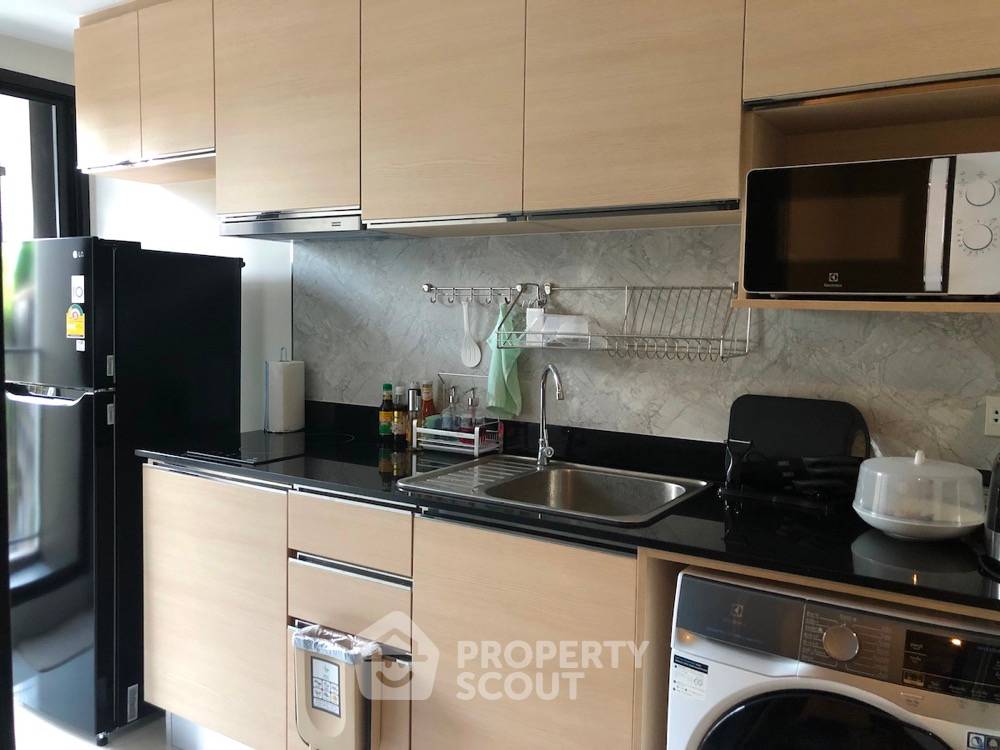 picture 1-BR Condo At The Shade Sathorn 1 Near MRT Khlong Toei (ID 806963) - 4/5