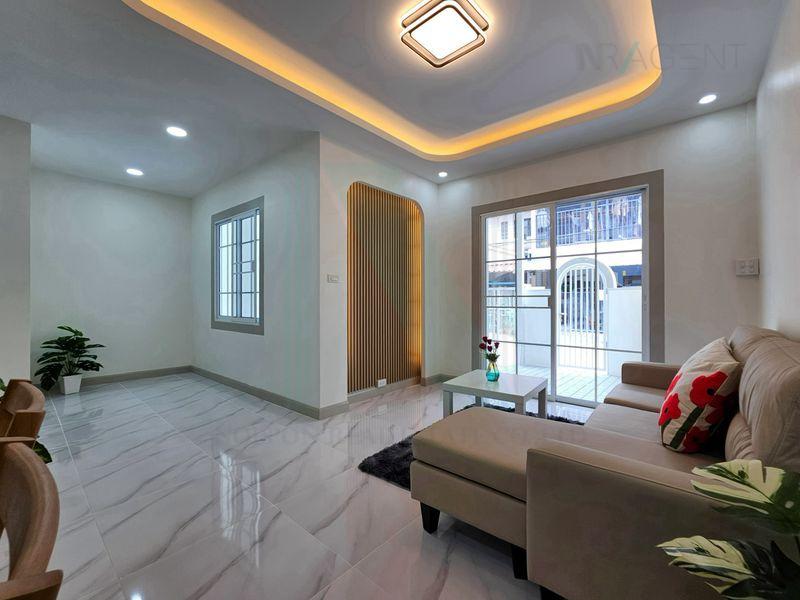 รูป 📌 ขายทาวน์เฮาส์ โครงการ บ้านบัวทอง 4 2 ชั้น 4 ห้องนอน 2 ห้องน้ำ - รูปที่ 4/8