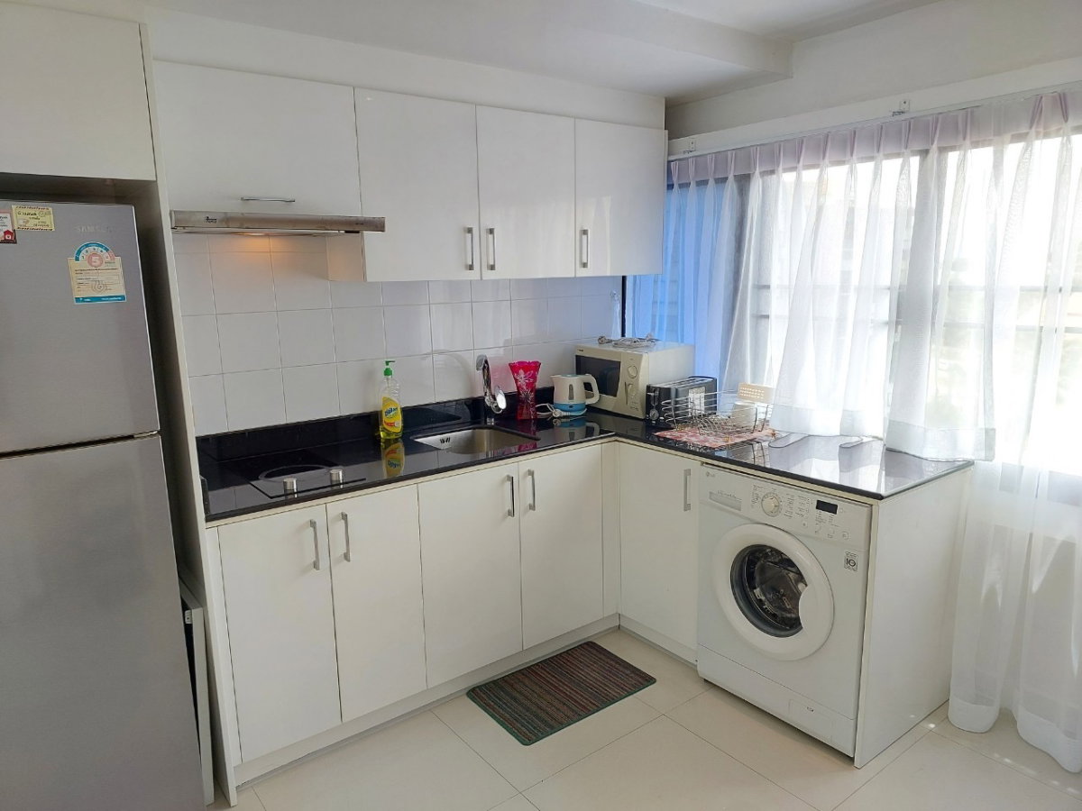 picture Stunning Mountain view condo just 200 m. from MAYA mall, Chiang Mai - 9/13