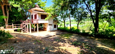 ขายที่ดิน : 69060428 : ขายบ้านสไตล์รีสอร์ท พร้อมที่ดินติดโค้งน้ำแม่กลอง เนื้อที่ 2 ไร่ 52.7 ตารางวา พร้อมที่งอกติดแม่น้ำเกือบ 1 ไร่ อ.ท่ามะกา กาญจนบุรี